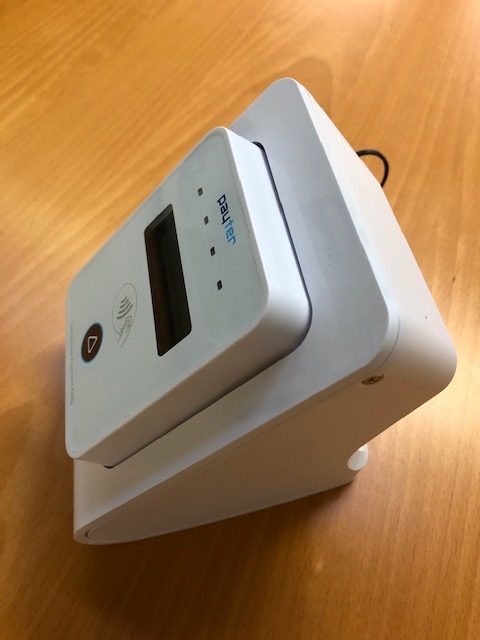 Side view of the tap+DONATE Static unit
